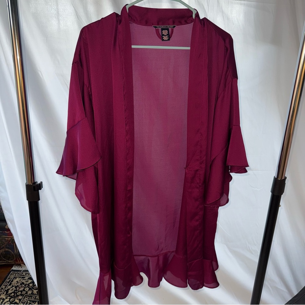 Victoria’s Secret silky robe size XS/S